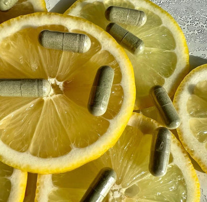 me® CAPSULES van biologisch moringapoeder